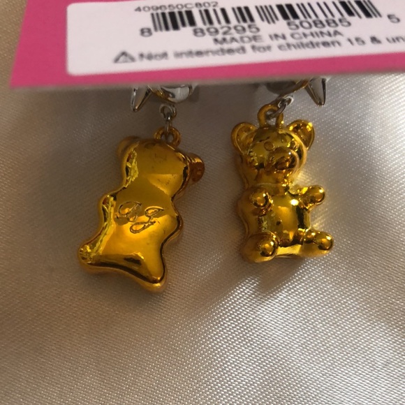 Betsey Johnson Silver Tone Punk And Spice Huggie Hoops Orange Gummy Bear Charm - Picture 12 of 12